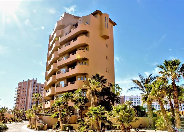 Luxury Condo Bella Sirena 405-C - Unmatched Views Over The Pool To The Sea
